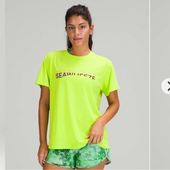 Lululemon SeaWheeze All Yours Short Sleeve T-Shirt in Absinthe - Picture 1 of 9